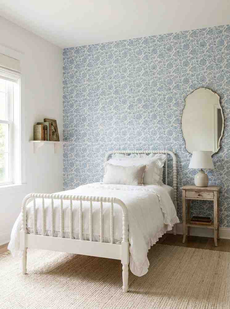 Siple bedroom ideas for girls 2026